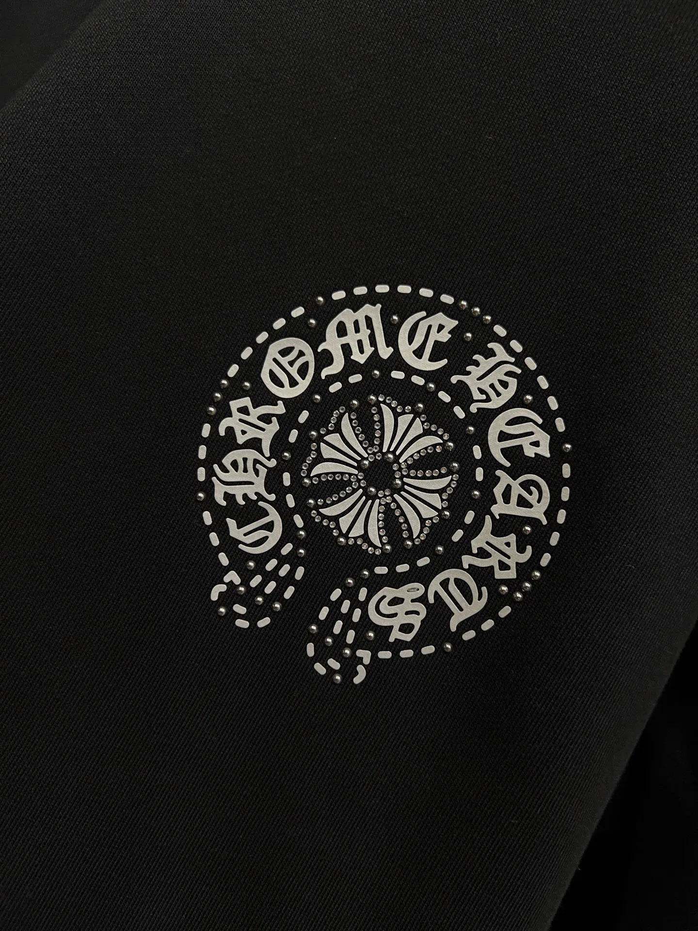 🅿️260 CH Crow 2025 autumn and winter new round neck long-sleeved sweatshirt, cross foam technology + Middle Eastern Australian diamond design technology, the real thing is great🔥Same style for men and women, loose version, size S M L XL XXL five sizes black white
